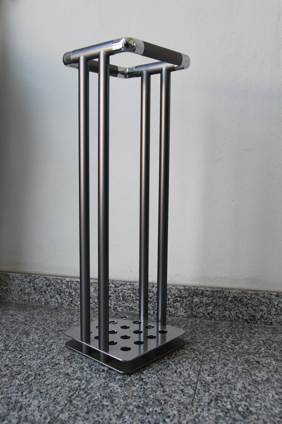 Porta ombrelli – Umbrella stand