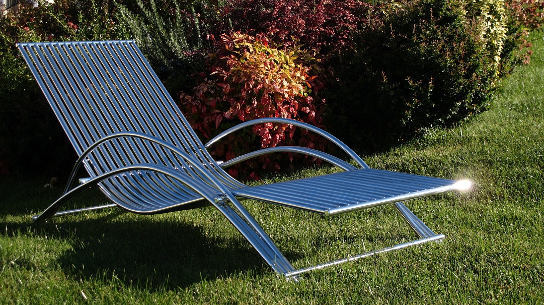 Chaise longue